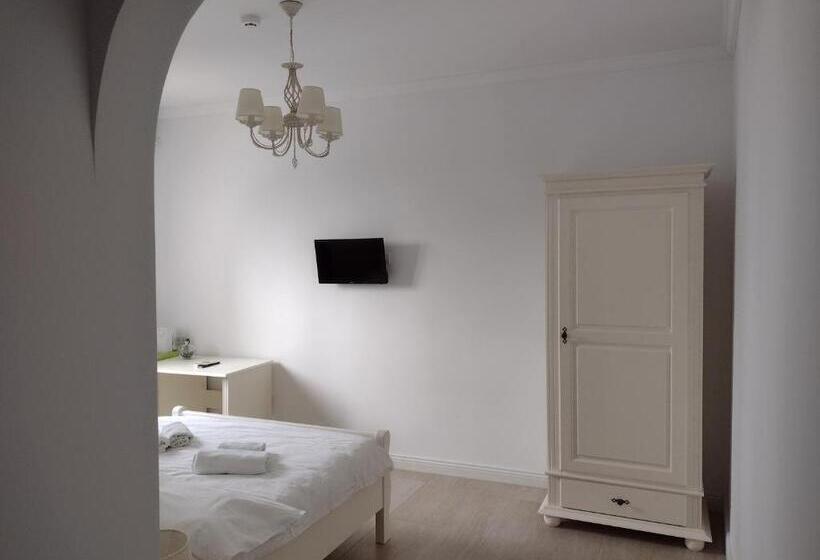 豪华房间, Adrys Boutique Villa