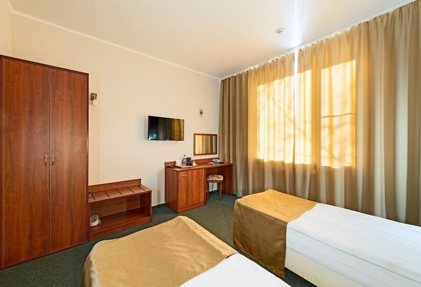 اتاق سوپریور, Zagreb