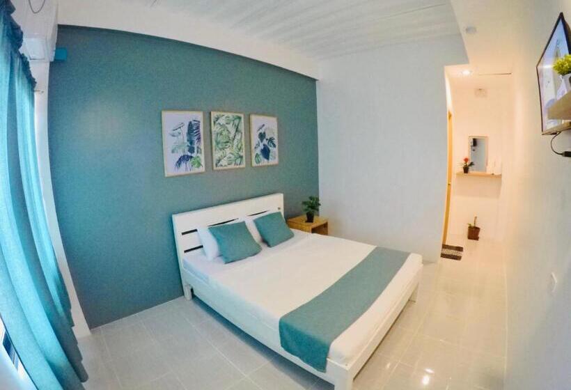 Quarto Estandar, The Biggies Inn