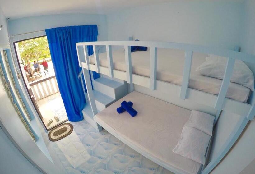 Quarto Quádruplo Economy, The Biggies Inn