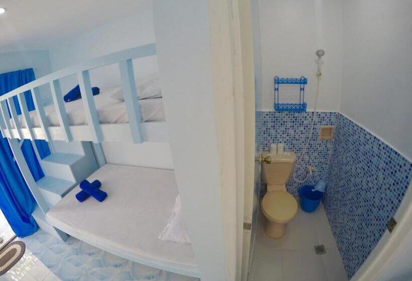 Quarto Quádruplo Economy, The Biggies Inn