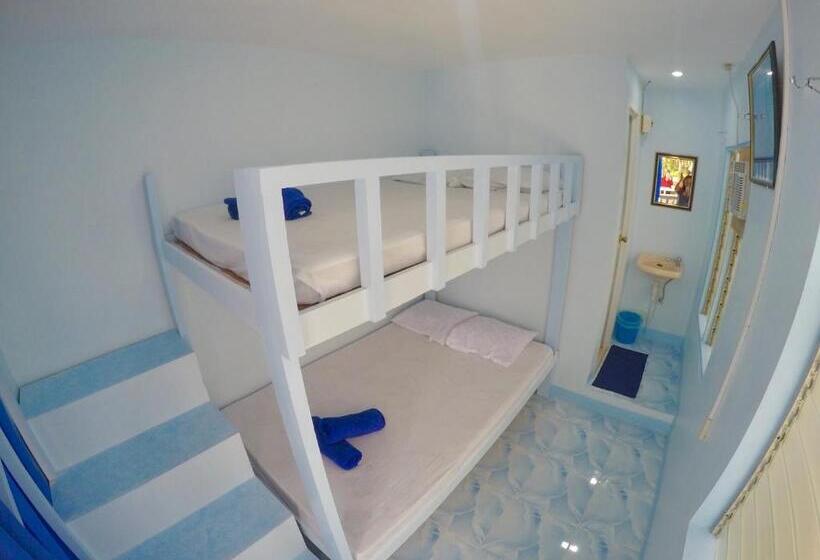 Quarto Quádruplo Economy, The Biggies Inn