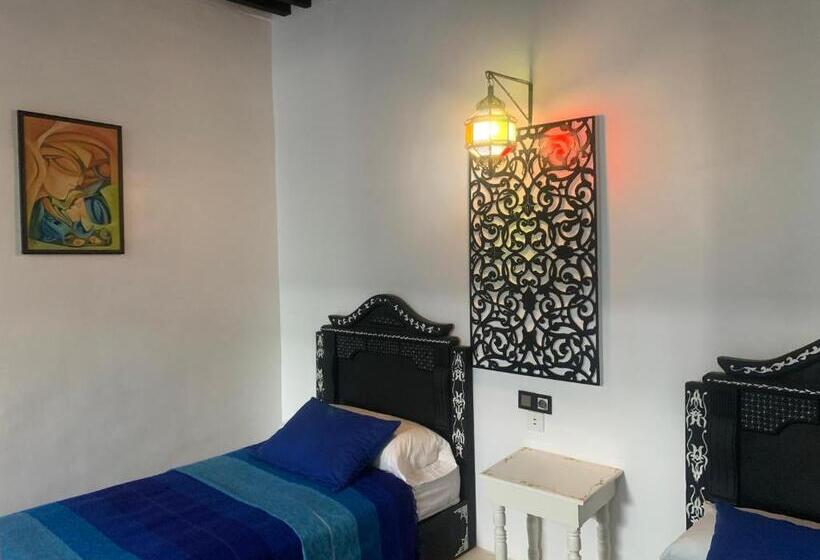 Семейный Номер, Riad Tingis