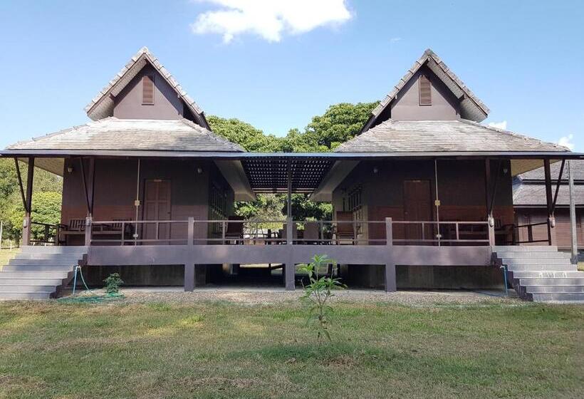 ファミリールーム, Phutawan Pundao