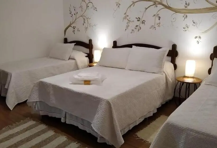 اتاق سوپریور چهار تخته, Rancho Da Serra Pousada