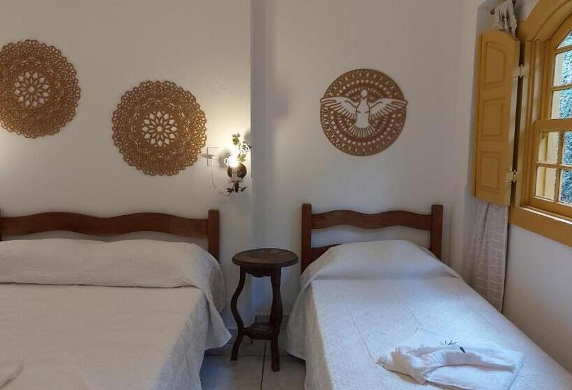 经济型三人房间, Rancho Da Serra Pousada