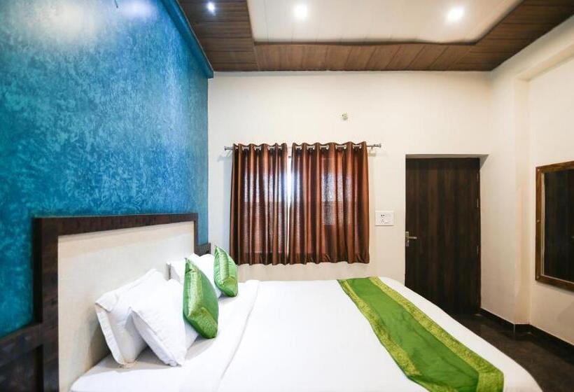 Номер Deluxe, Yashogopal Resortico