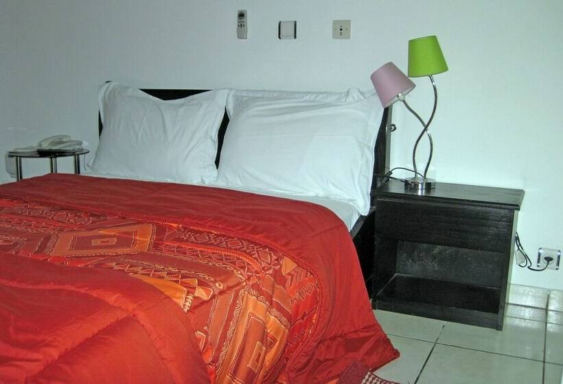 استودیو کامفورت, Résidence Emeraude