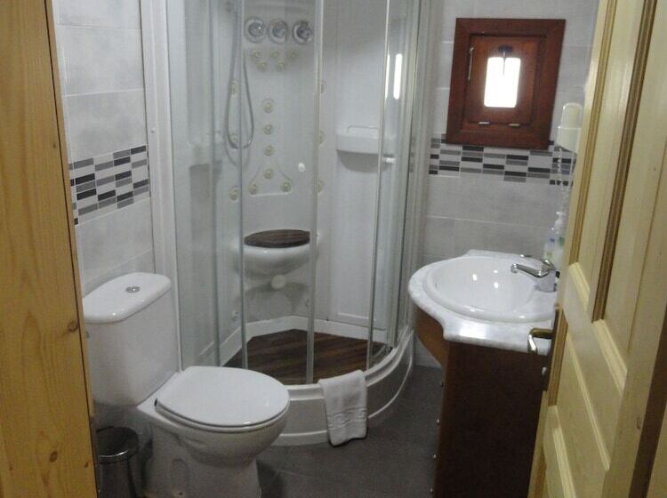 スタンダードルーム, Hostal Gran Avenida