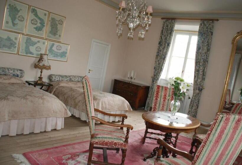 バス共有のスタンダードルーム, Kronovalls Vinslott