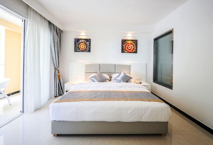 Superior Room with Terrace, Ocean Star