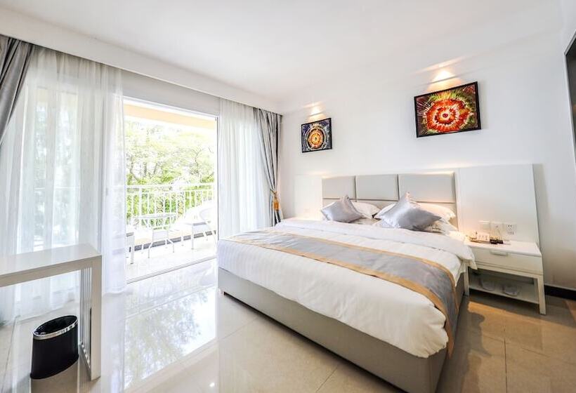 Superior Room with Terrace, Ocean Star