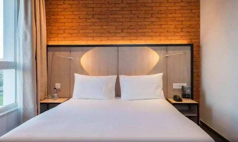 غرفة قياسية, Onomo Hotel Kigali