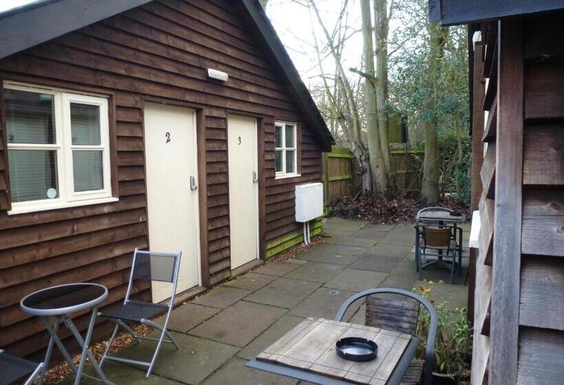 غرفة قياسية فردية, Woodland Lodge