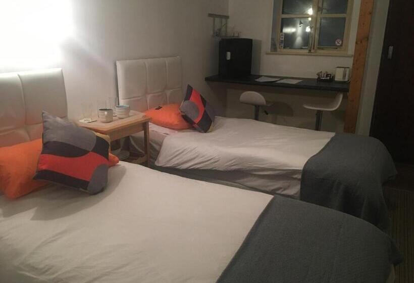 غرفة سوبيريور سرير كينج, Woodland Lodge