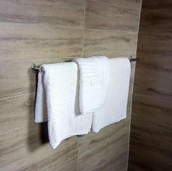 کلبه ییلاقی, Thulamela Guest House