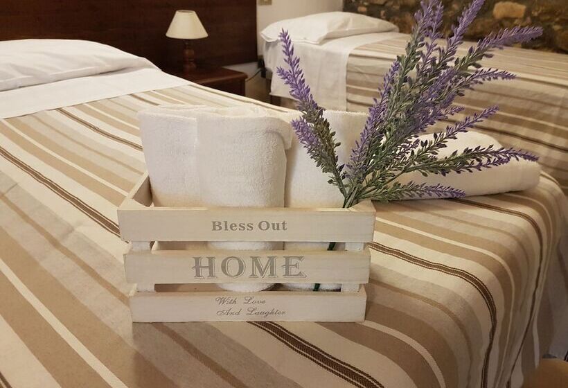 标准三人间, Il Giogo Agriturismo