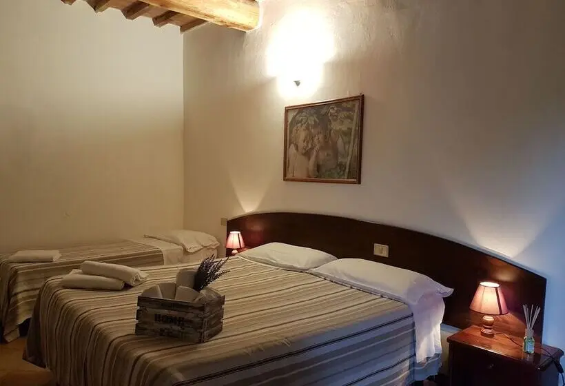 スタンダードトリプルルーム, Il Giogo Agriturismo