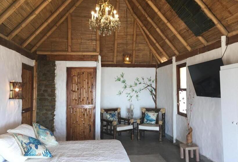 اتاق لوکس با بالکن و چشمانداز دریا, Puerto Antiguo