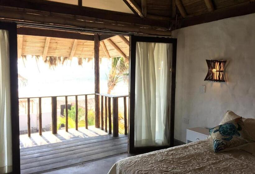 اتاق لوکس با بالکن و چشمانداز دریا, Puerto Antiguo