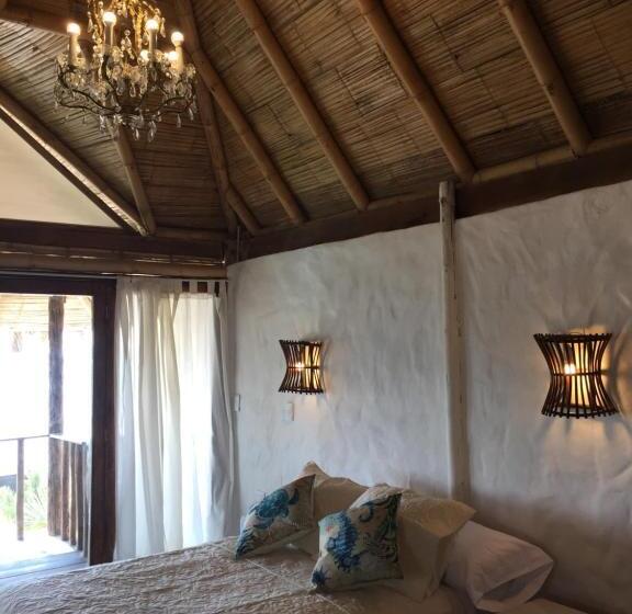 Номер Deluxe Вид на Море с Балконом, Puerto Antiguo