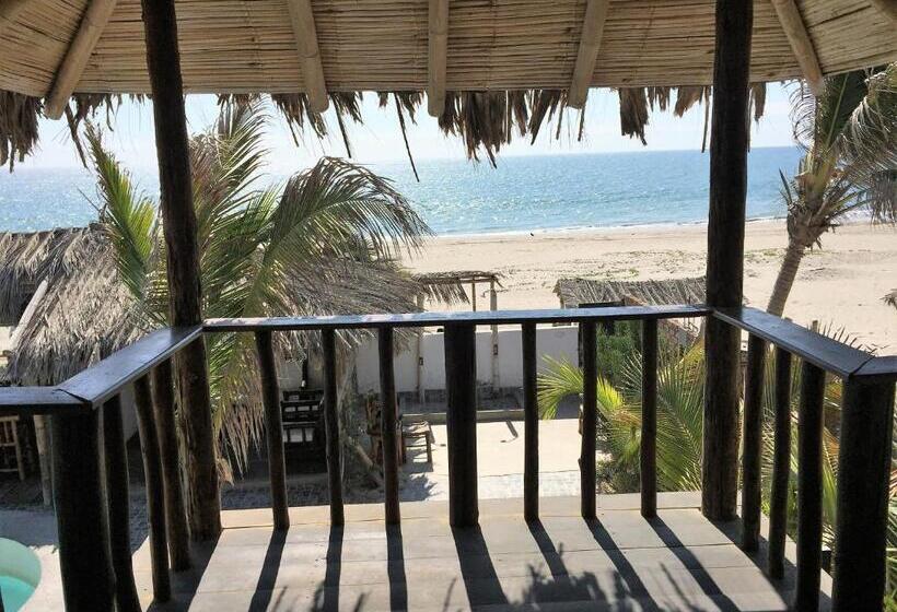 اتاق لوکس با بالکن و چشمانداز دریا, Puerto Antiguo