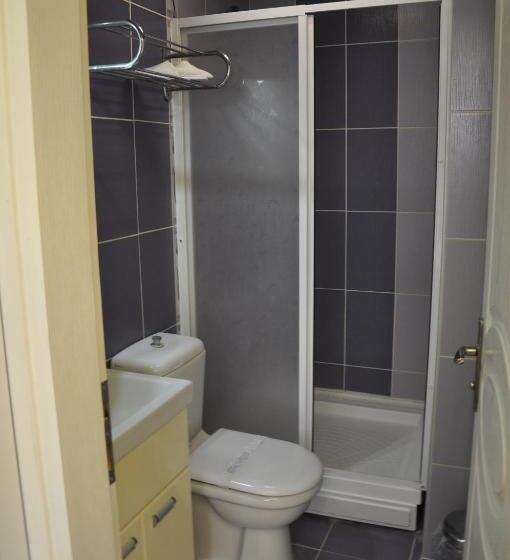 חדר סטנדרט, Sakran