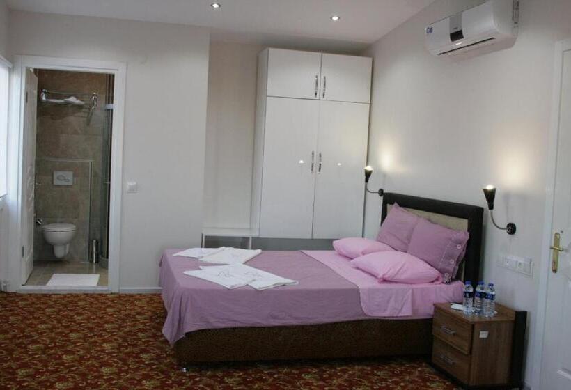 סוויטה עם טרסה, Sakran