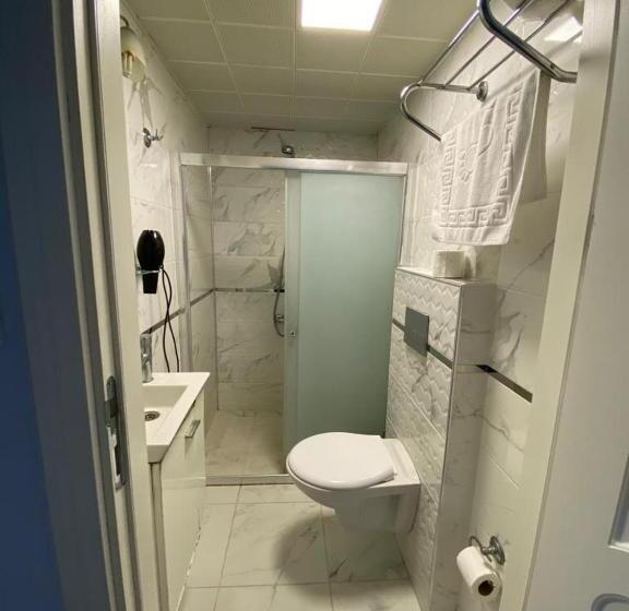 סוויטה עם טרסה, Sakran