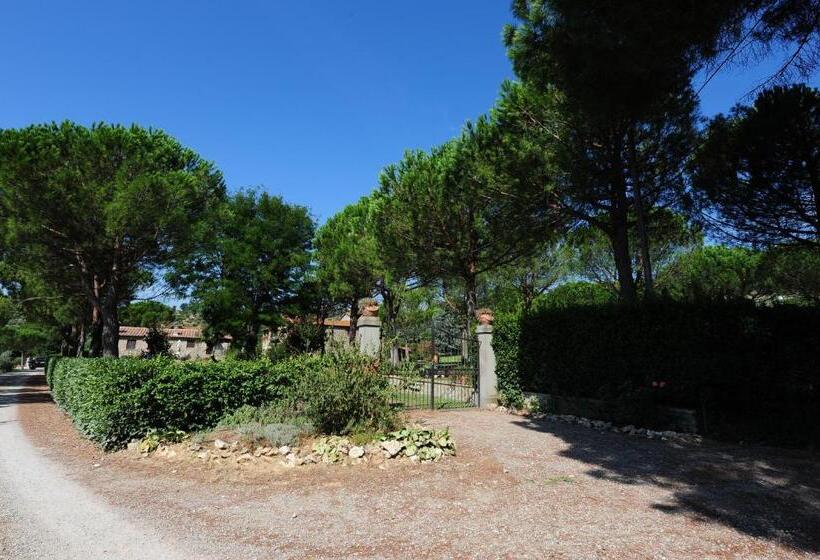 Апартаменты 3 Спальни, La Casa Colonica