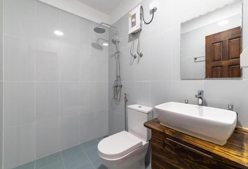 اتاق لوکس, Beach Veli