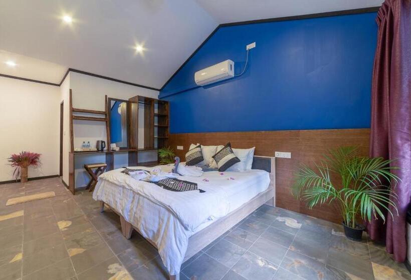 اتاق لوکس, Beach Veli