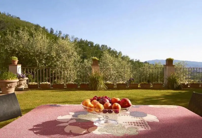 プールの見える1ベッドルームアパートメント, Villa San Simone