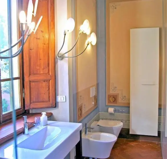 デラックススタジオ, Villa San Simone