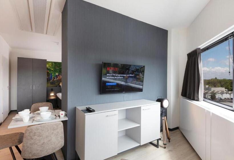 豪华套房, 2l De Blend