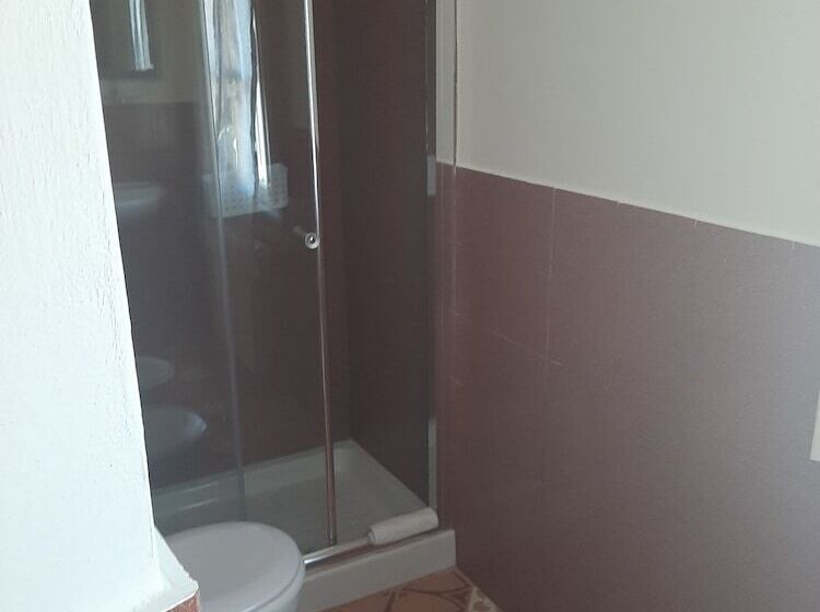 חדר אקונומי, B&b Principe Calaf 3