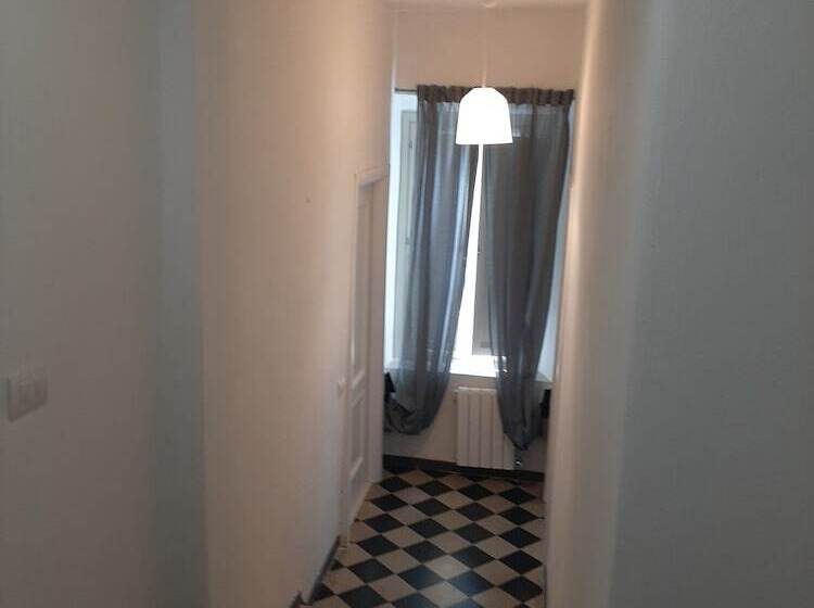 חדר משפחתי, B&b Principe Calaf 3