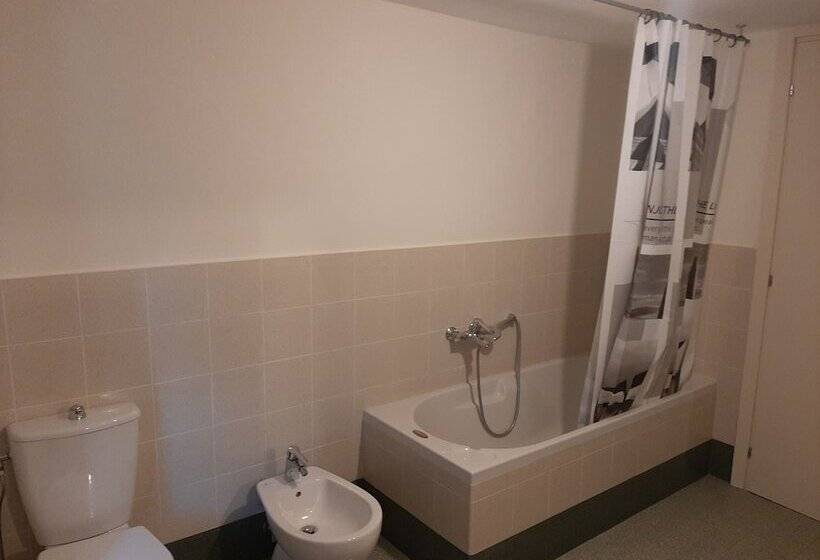 חדר משפחתי, B&b Principe Calaf 3