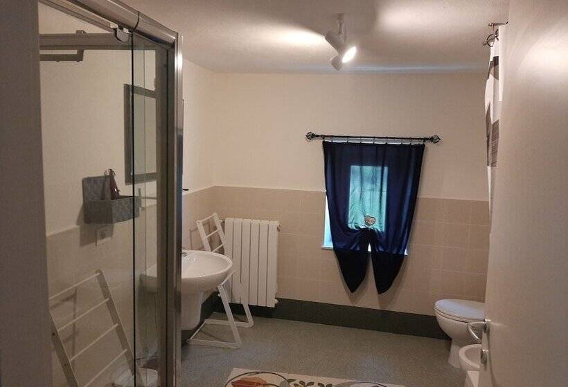 חדר משפחתי, B&b Principe Calaf 3