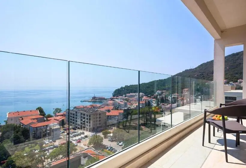 ویلای 1 خوابه با چشمانداز دریا, Ami Budva Petrovac