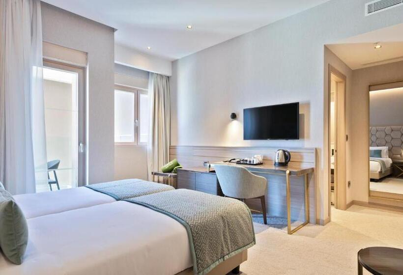 Pokój Rodzinny, Ami Budva Petrovac