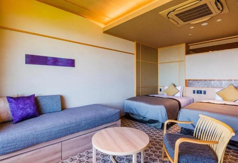 オーシャンビューのプレミアムルーム。, Kamenoi Hotel Izukogen