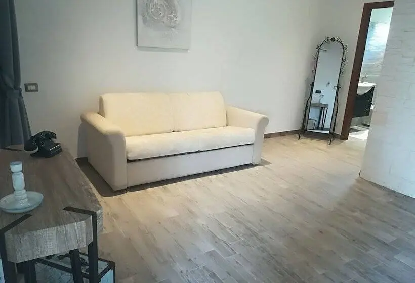 اتاق استاندارد چهار تخته, Riu Sa Murta