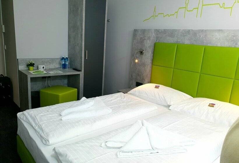 Номер Стандарт, Sleepysleepy Hotel Dillingen