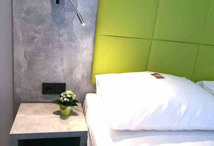 スタンダードシングルルーム, Sleepysleepy Hotel Dillingen