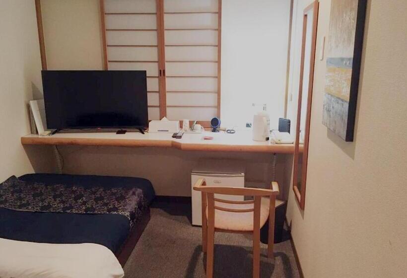 غرفة قياسية فردية, Yamachou