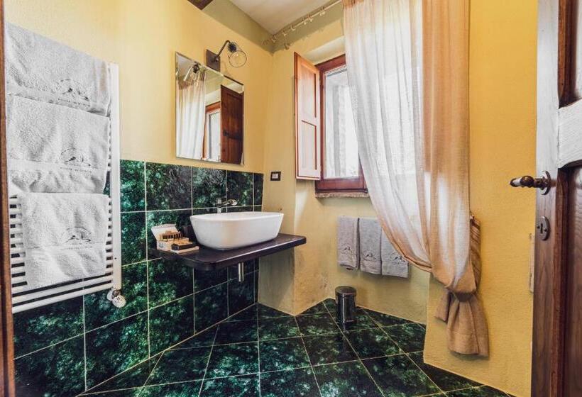 סוויטת ג'וניור, Podere Val D Orcia  Tuscany Equestrian