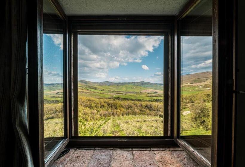 Классический Номер, Podere Val D Orcia  Tuscany Equestrian