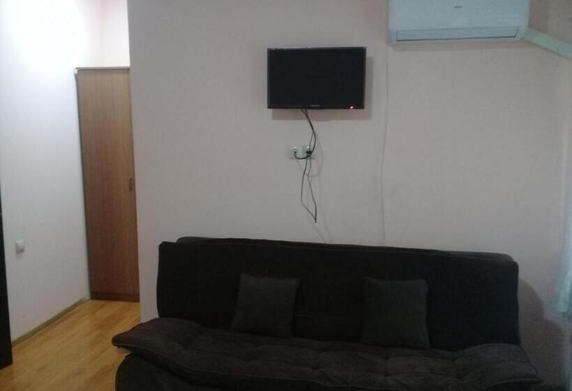 اتاق استاندارد, Elmira