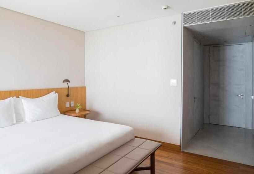 キングサイズベッドのスタンダードルーム, B Hotel Brasilia